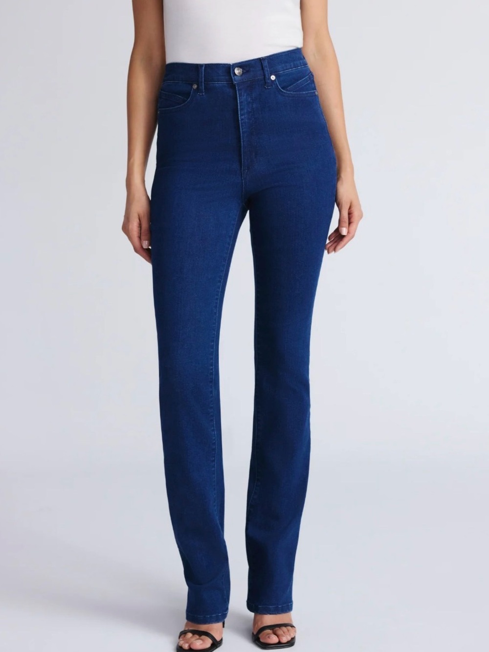 NWT Sofia Vergara Women's Marisol Bootcut Curvy Super High Rise Jeans Size 8